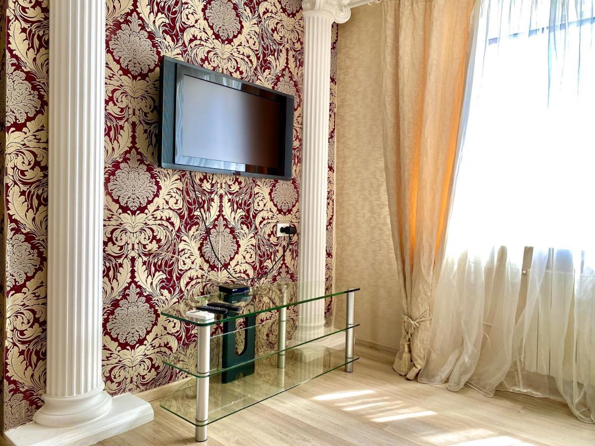 Apartpoltava Елегантна Квартира В Новобудові,Біля Каштанової Алеї, Центр Міста, Звітна Документація Exteriör bild