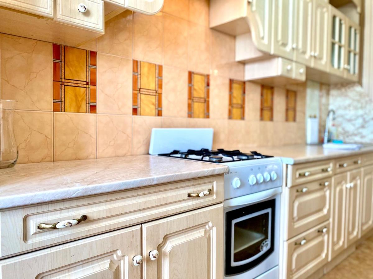 Apartpoltava Елегантна Квартира В Новобудові,Біля Каштанової Алеї, Центр Міста, Звітна Документація Exteriör bild